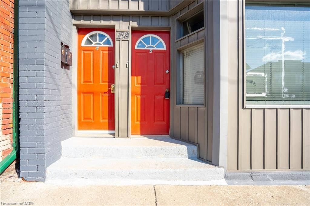 Upper - 188 Sherman Avenue N, Hamilton 5
