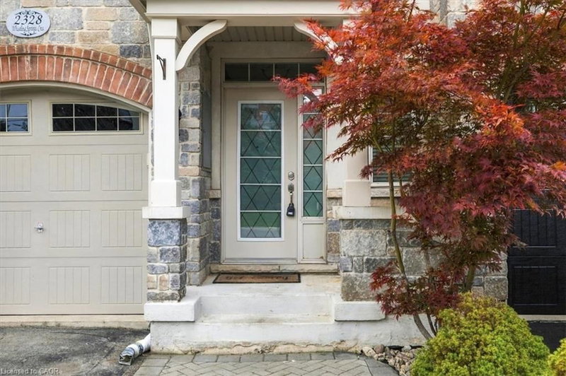 2328 Whistling Springs Crescent