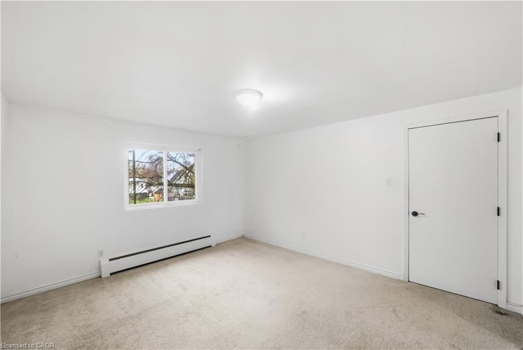 10-76 Borden Parkway, Kitchener, view 13