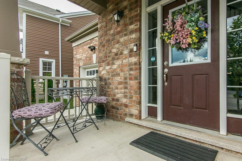 43 Compass Trail