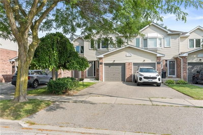 23 Stewart Maclaren Road