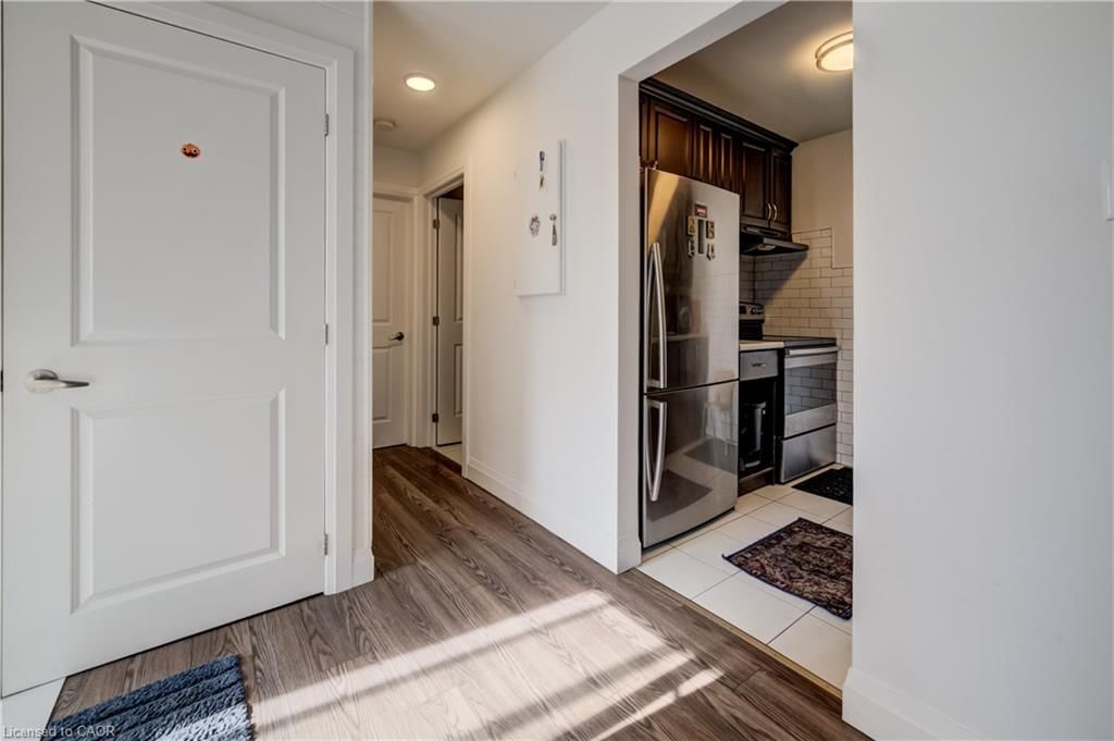 15-119 Cedar Street, Kitchener, view 17