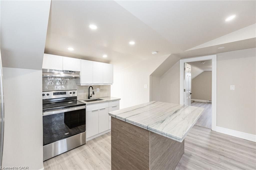 2 - 13 Hatton Drive, Ancaster 4