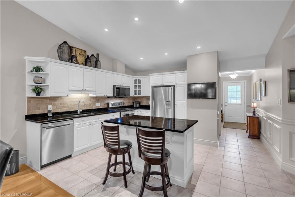 633 Park Road Unit 13 — photo 5