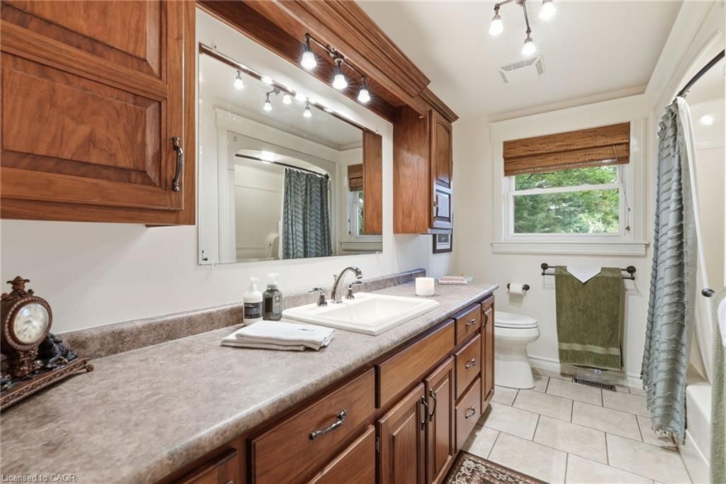 Single Family Residence sold at 86 Erie Avenue, Fisherville, ON, N0A 1G0 - Rainham - MLS: 40855722