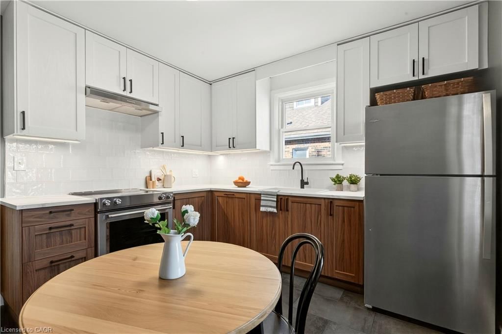 Duplex Up/Down for sale at 33 East 34th Street, Hamilton, ON, L8V 3W2 - Raleigh - MLS: 40855723