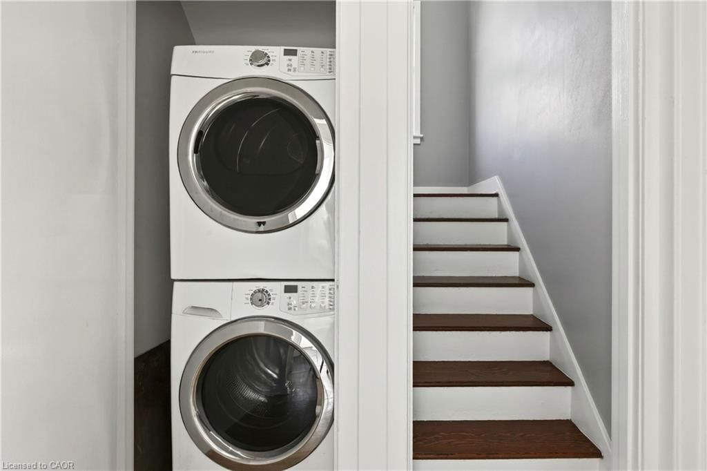Duplex Up/Down for sale at 33 East 34th Street, Hamilton, ON, L8V 3W2 - Raleigh - MLS: 40855723