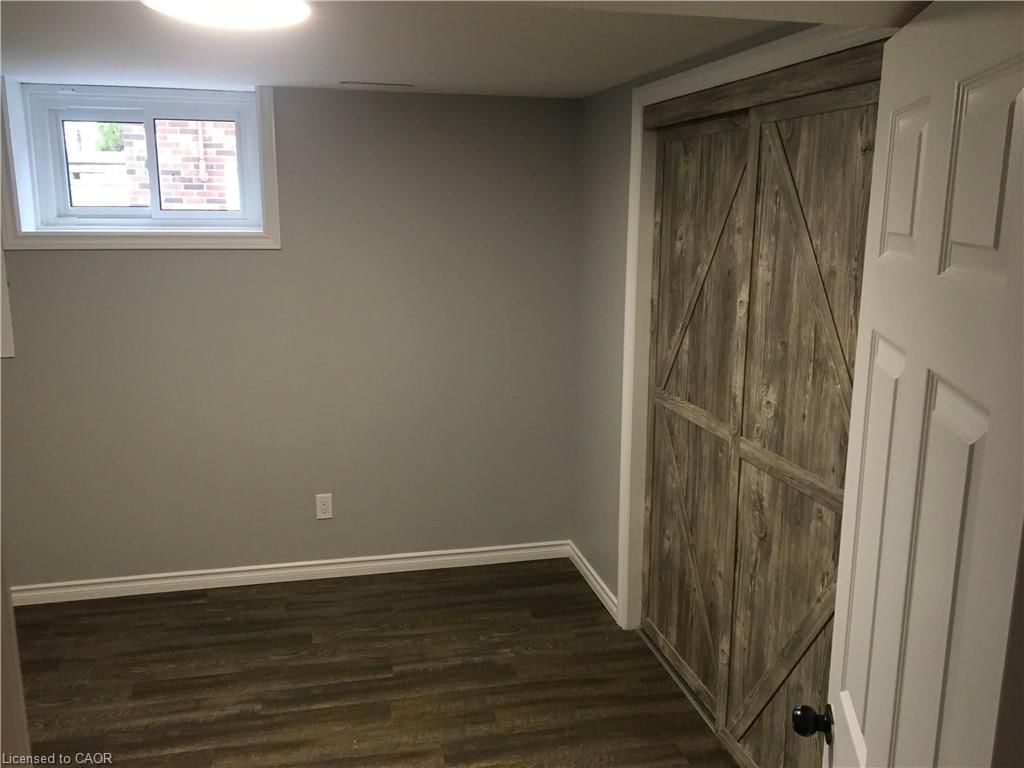 Single Family Residence for sale at 33 East 34th Street, Hamilton, ON, L8V 3W2 - Raleigh - MLS: 40855731