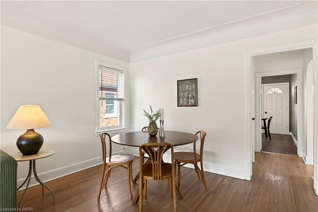 Single Family Residence for sale at 33 East 34th Street, Hamilton, ON, L8V 3W2 - Raleigh - MLS: 40855731