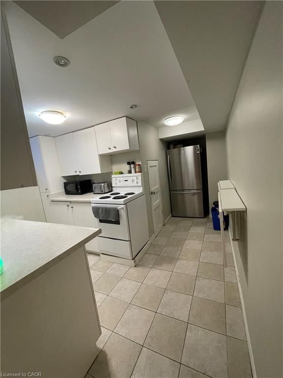 2 - Lower - 726 West 5th Street