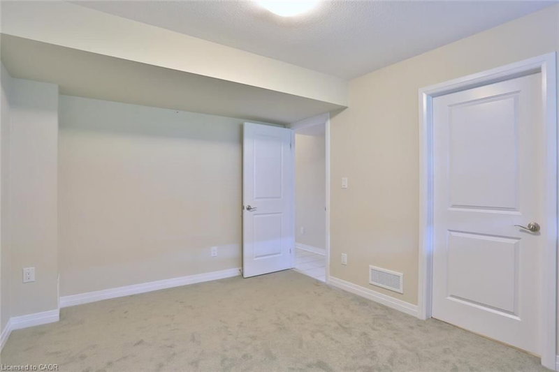 31 Sportsman Hill Street