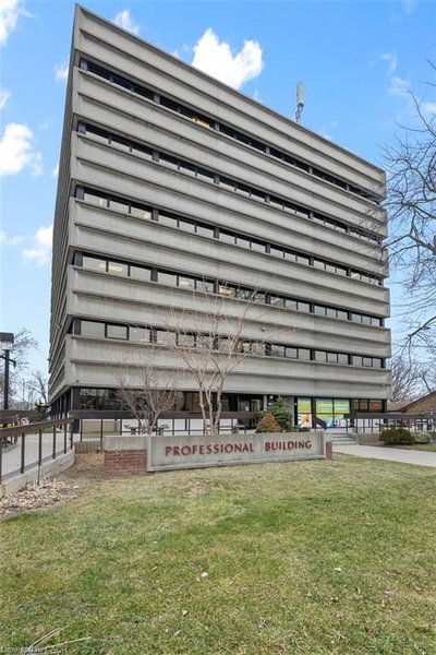 603-604 - 5400 Portage Road