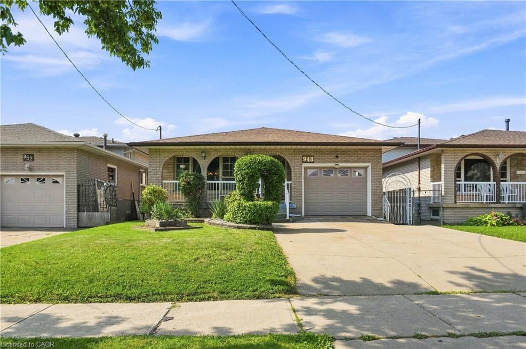 Single Family Residence for sale at 948 Stone Church Road, Hamilton, ON, L8W 1B1 - Quinndale - MLS: 40855988
