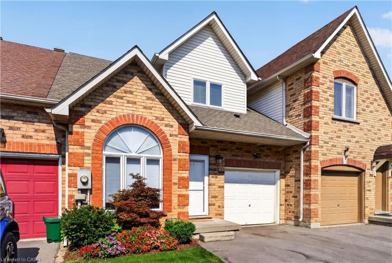 92 Morrison Crescent