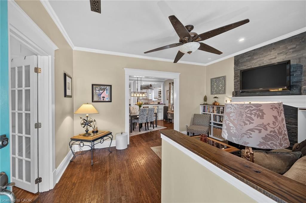 229 Brock Street — photo 4