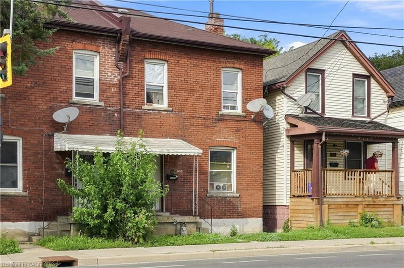 1085 Cannon Street E photo 5
