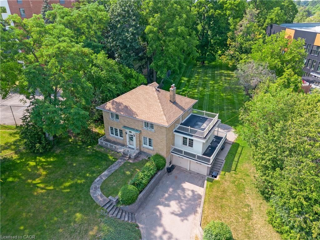 272 Sheldon Avenue, Kitchener, view 11