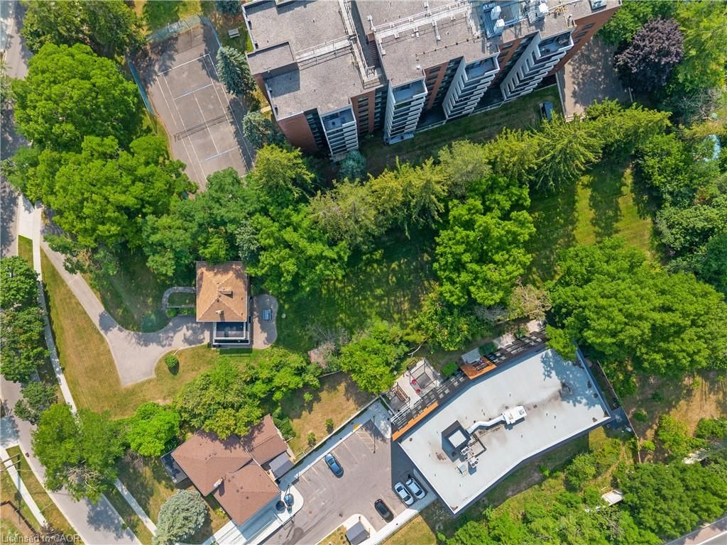 272 Sheldon Avenue, Kitchener, view 14