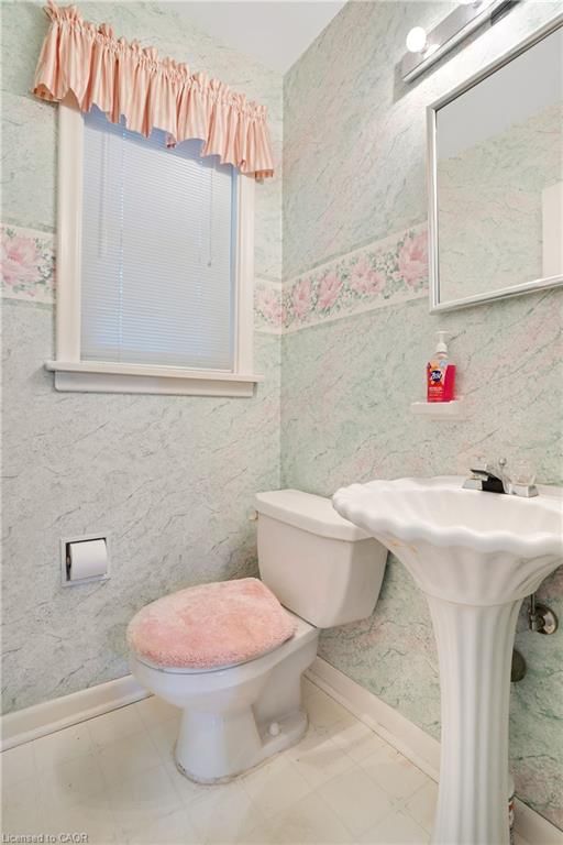 272 Sheldon Avenue, Kitchener, view 17