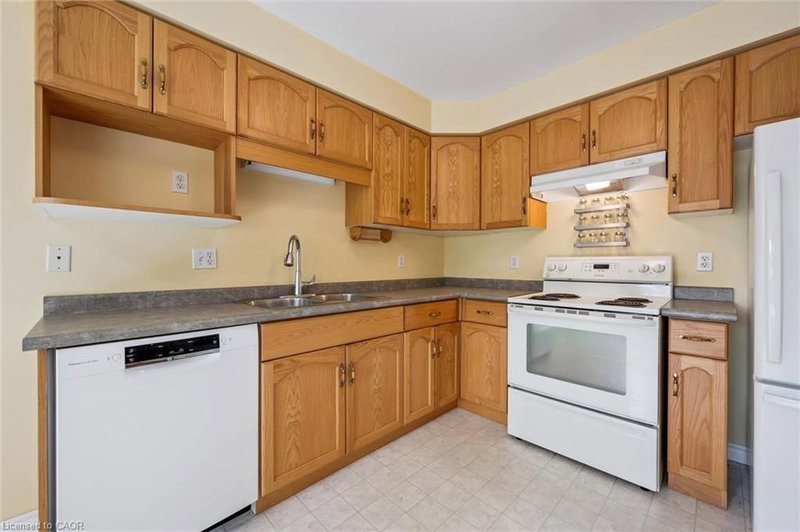 46 Terraview Crescent photo 4