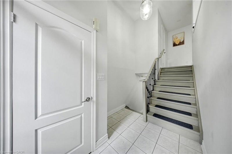 1575 South Parade Court photo 5