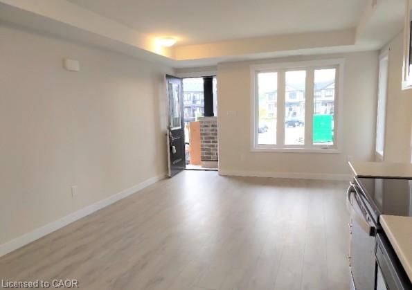 B1 - 160 Rochefort Street 4