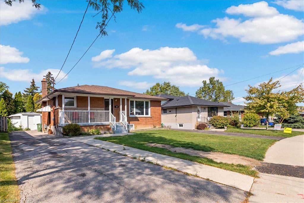 Single Family Residence for lease at Lower-161 Hoover Crescent, Hamilton, ON, L9A 3H2 - Balfour - MLS: 40856364