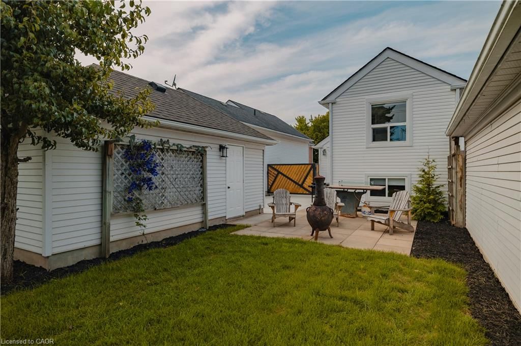 57 Wake Robin Drive, Kitchener, view 33