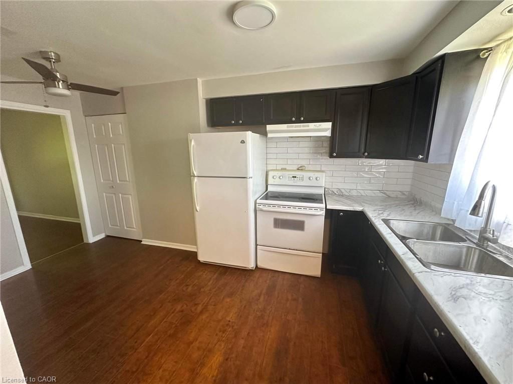 72 - 165 Green Valley Drive, Kitchener 4