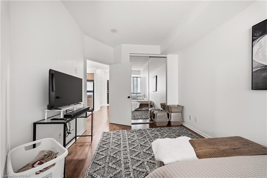 2502-231 Fort York Boulevard, Toronto, view 14