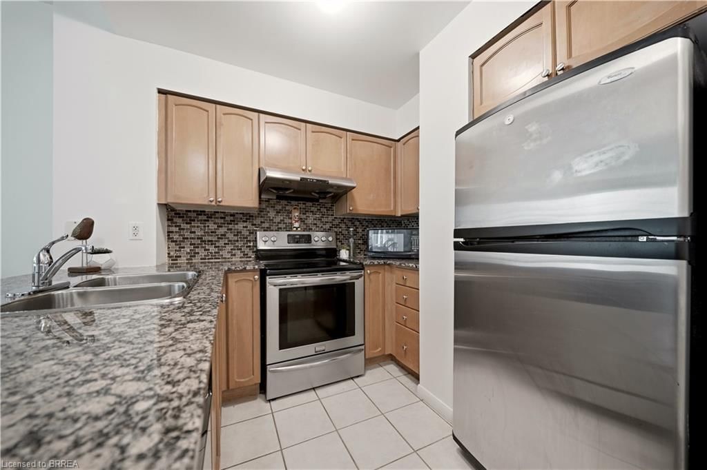2502-231 Fort York Boulevard, Toronto, view 5