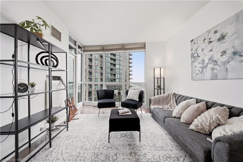 2502-231 Fort York Boulevard, Toronto, view 8