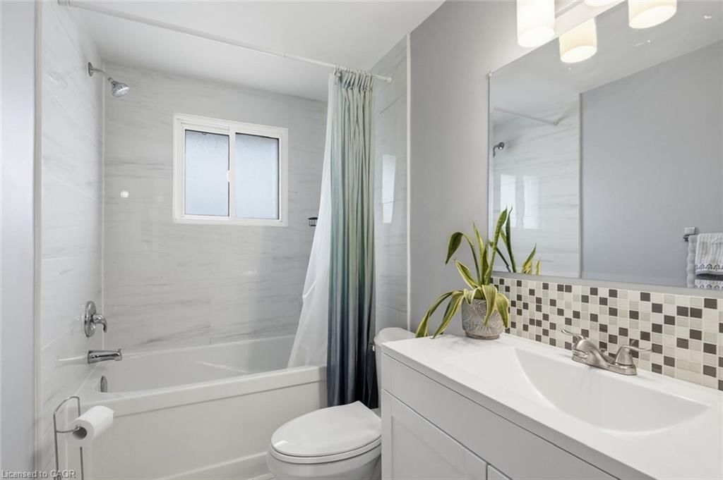 Row/Townhouse for sale at 25-985 Limeridge Road, Hamilton, ON, L8W 1X9 - Berrisfield - MLS: 40856415