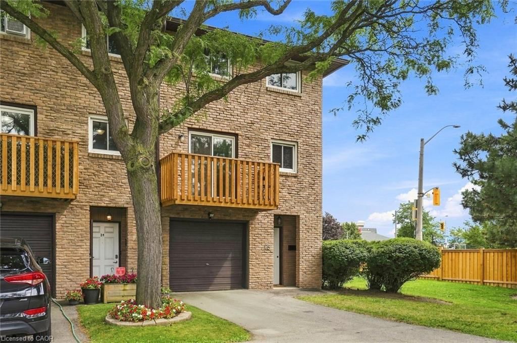 Row/Townhouse for sale at 25-985 Limeridge Road, Hamilton, ON, L8W 1X9 - Berrisfield - MLS: 40856415
