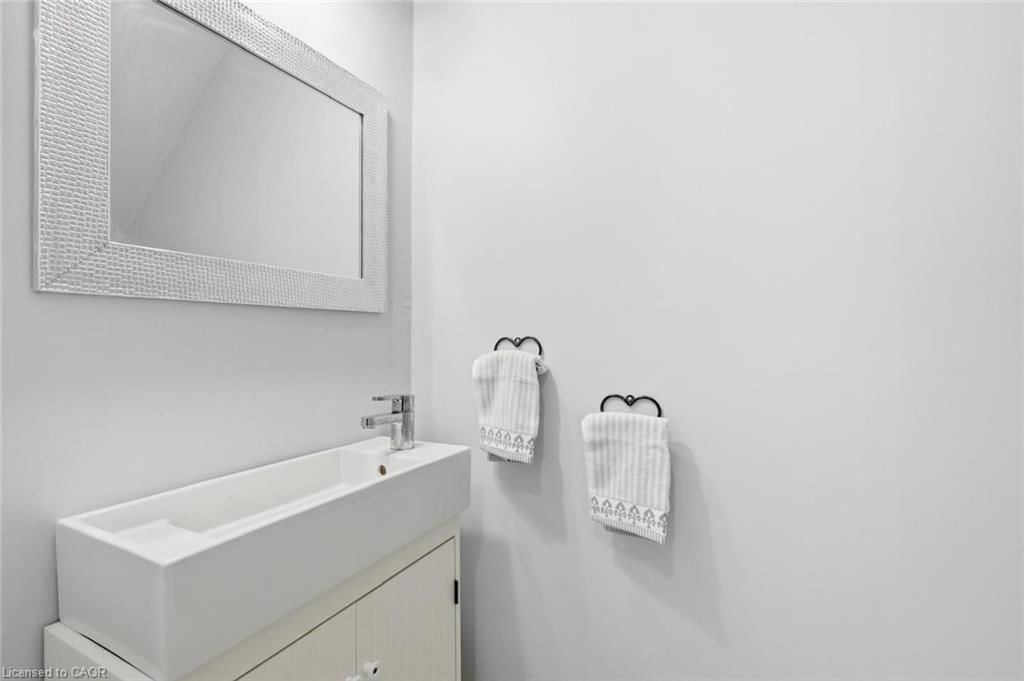 Row/Townhouse for sale at 25-985 Limeridge Road, Hamilton, ON, L8W 1X9 - Berrisfield - MLS: 40856415