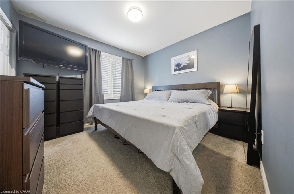Single Family Residence sold at 203 West 31st Street, Hamilton, ON, L9C 5G3 - Westcliffe - MLS: 40856431