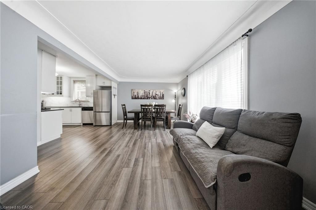 Single Family Residence sold at 203 West 31st Street, Hamilton, ON, L9C 5G3 - Westcliffe - MLS: 40856431
