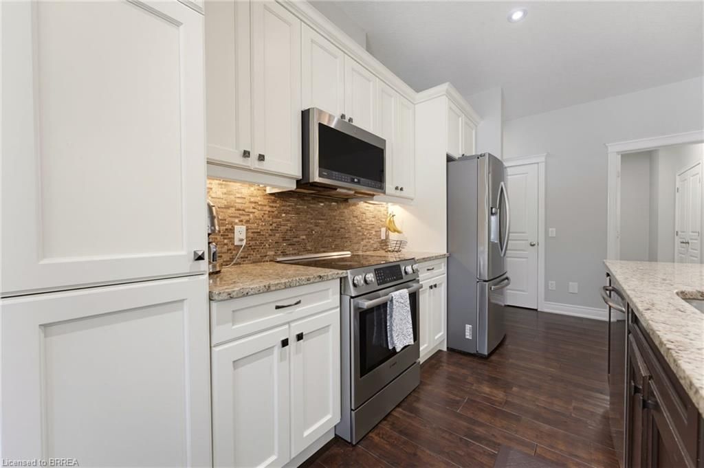 Single Family Residence sold at 13 Wingrove Woods, Brantford, ON, N3T 0M1 - SW Rural - MLS: 40856478
