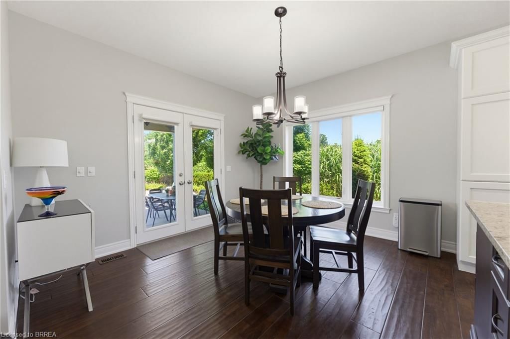 Single Family Residence sold at 13 Wingrove Woods, Brantford, ON, N3T 0M1 - SW Rural - MLS: 40856478