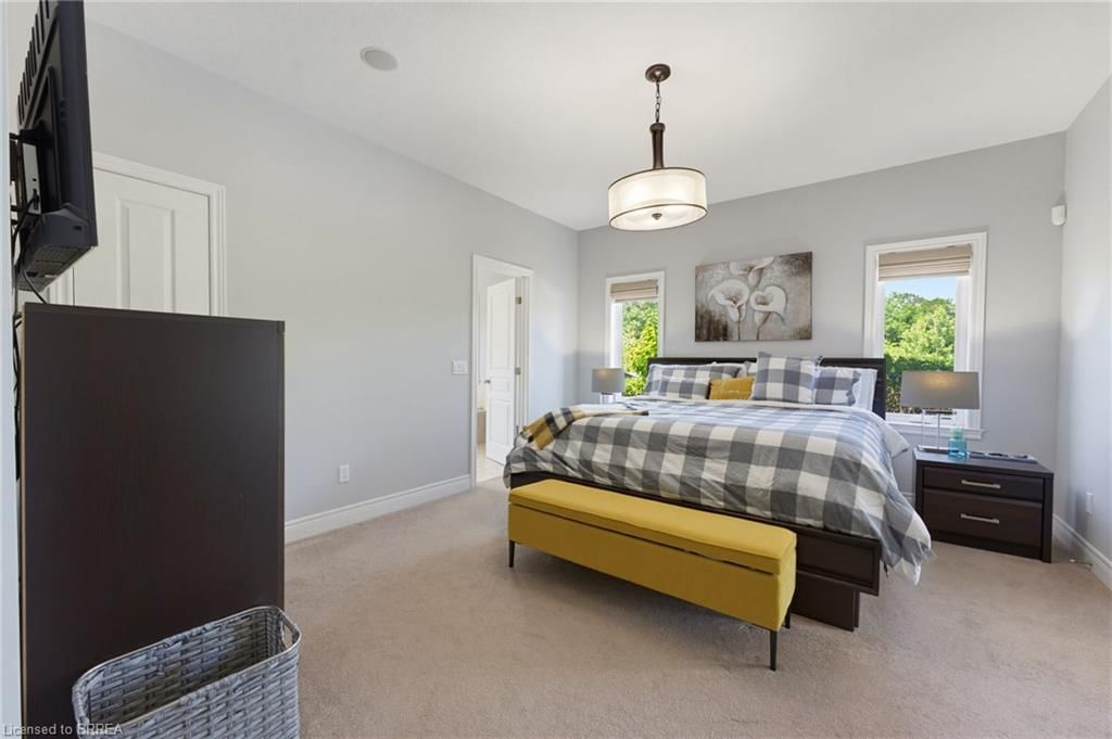 Single Family Residence sold at 13 Wingrove Woods, Brantford, ON, N3T 0M1 - SW Rural - MLS: 40856478