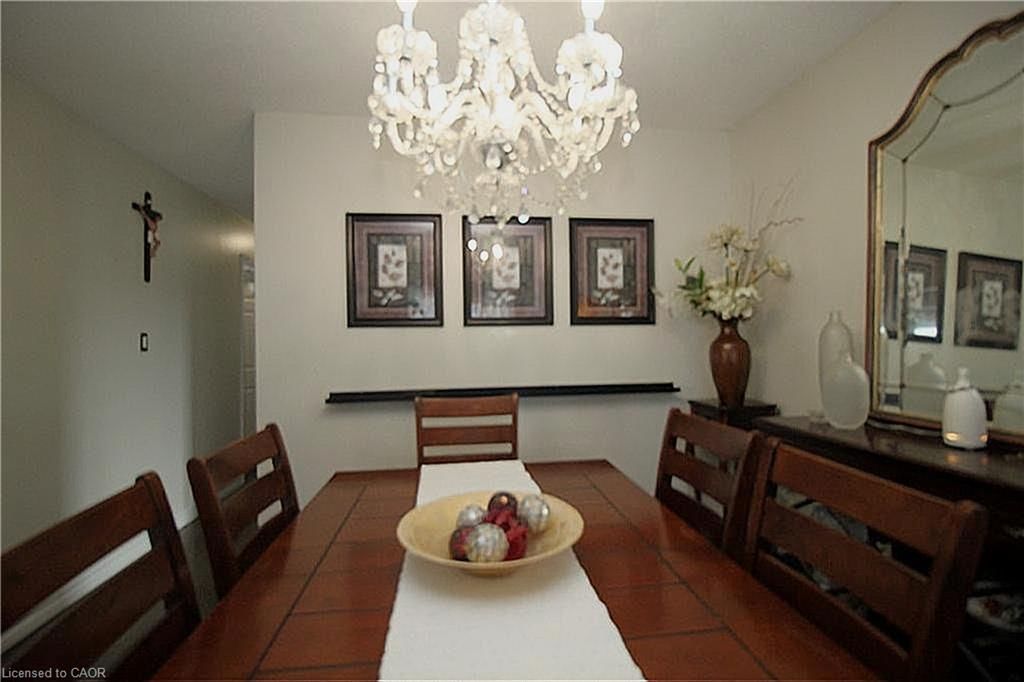 Single Family Residence for sale at 35 Garden Crescent, Hamilton, ON, L8V 4T3 - Burkholme - MLS: 40856484
