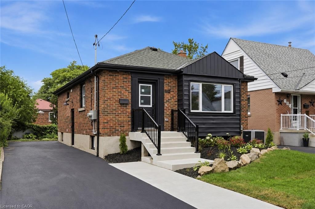 Single Family Residence for lease at Main-156 East 36th Street, Hamilton, ON, L8V 3Z4 - Raleigh - MLS: 40856485