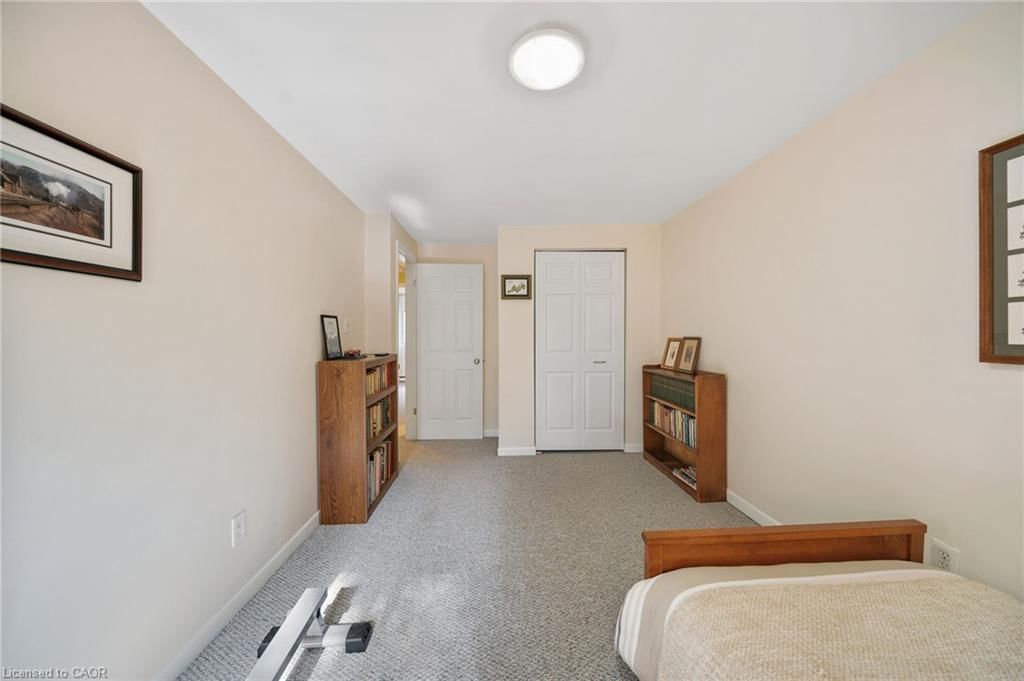 Row/Townhouse for sale at 4 Patrice Court, Dundas, ON, L9H 5P5 - Governor - MLS: 40856488