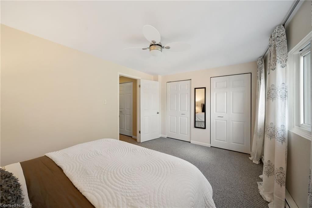 Row/Townhouse for sale at 4 Patrice Court, Dundas, ON, L9H 5P5 - Governor - MLS: 40856488