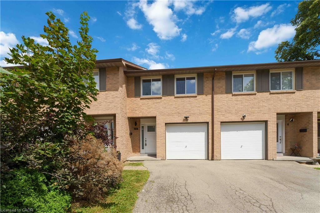 Row/Townhouse for sale at 3-66 Summercrest Drive, Hamilton, ON, L8K 6G6 - Gershome - MLS: 40856495