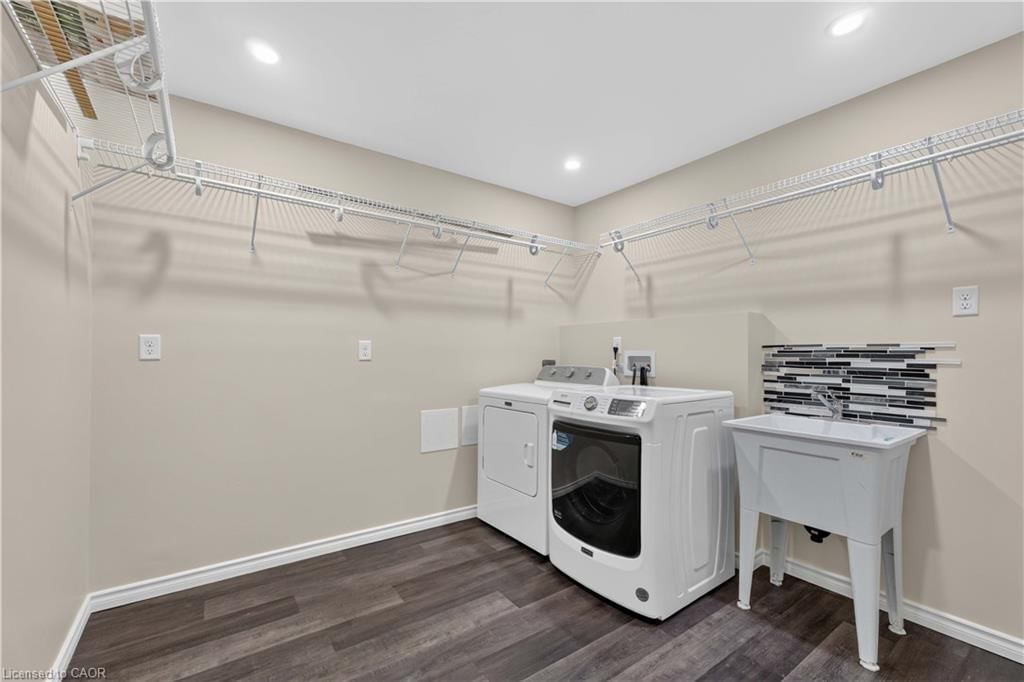 Row/Townhouse for sale at 3-66 Summercrest Drive, Hamilton, ON, L8K 6G6 - Gershome - MLS: 40856495