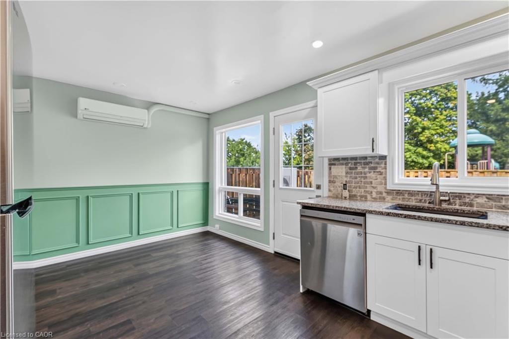Row/Townhouse for sale at 3-66 Summercrest Drive, Hamilton, ON, L8K 6G6 - Gershome - MLS: 40856495