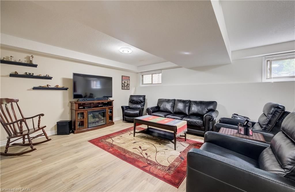 Row/Townhouse sold at 16 Steed Court, Brantford, ON, N3S 0B7 - Echo Place - MLS: 40856498