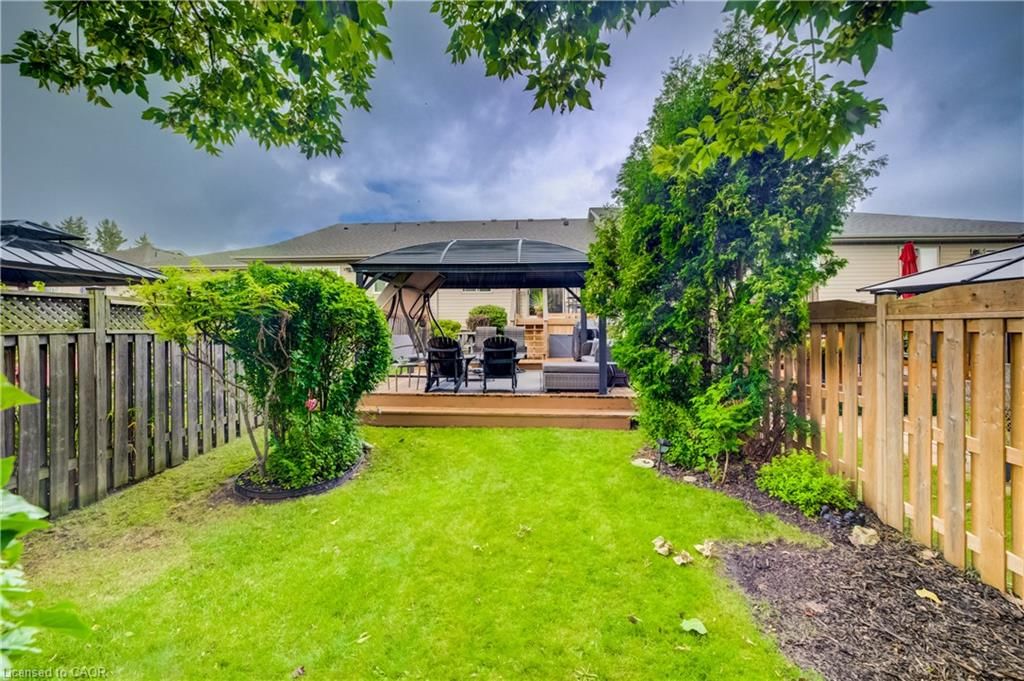 Row/Townhouse sold at 16 Steed Court, Brantford, ON, N3S 0B7 - Echo Place - MLS: 40856498