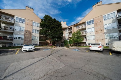 318 - 15 Hofstetter Avenue